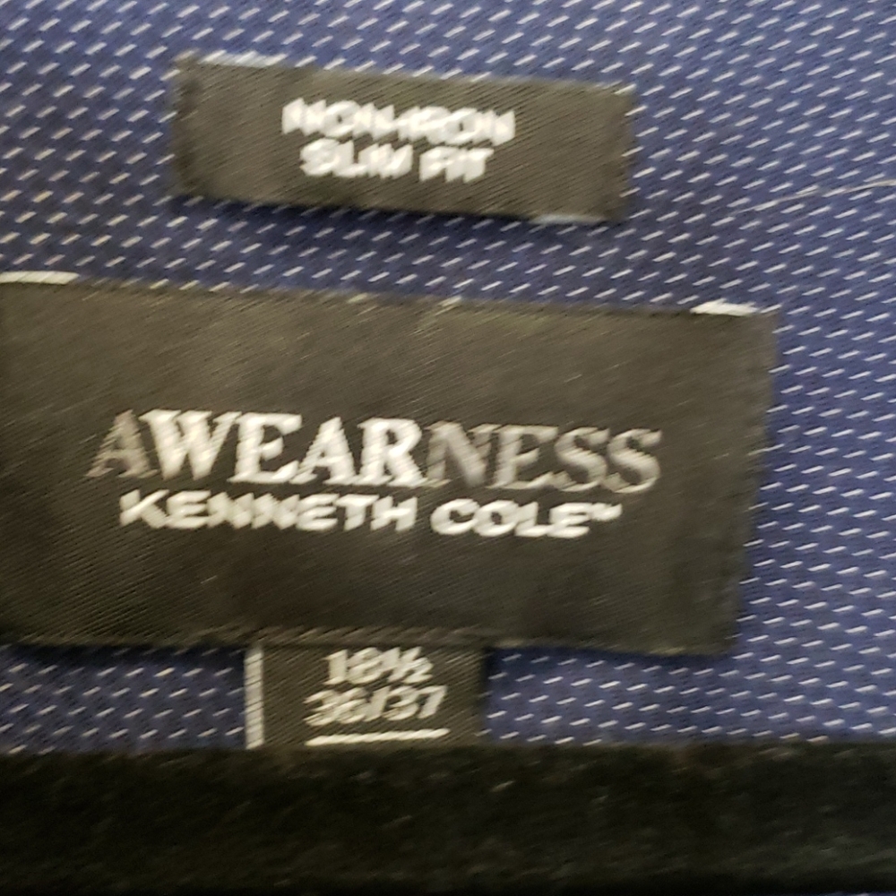 Mens button down - Picture 3 of 3